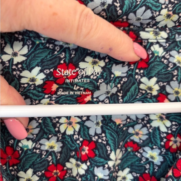 State of Day Green Floral Women's Pajama Set LS w Pants Women’s Large - Picture 6 of 6